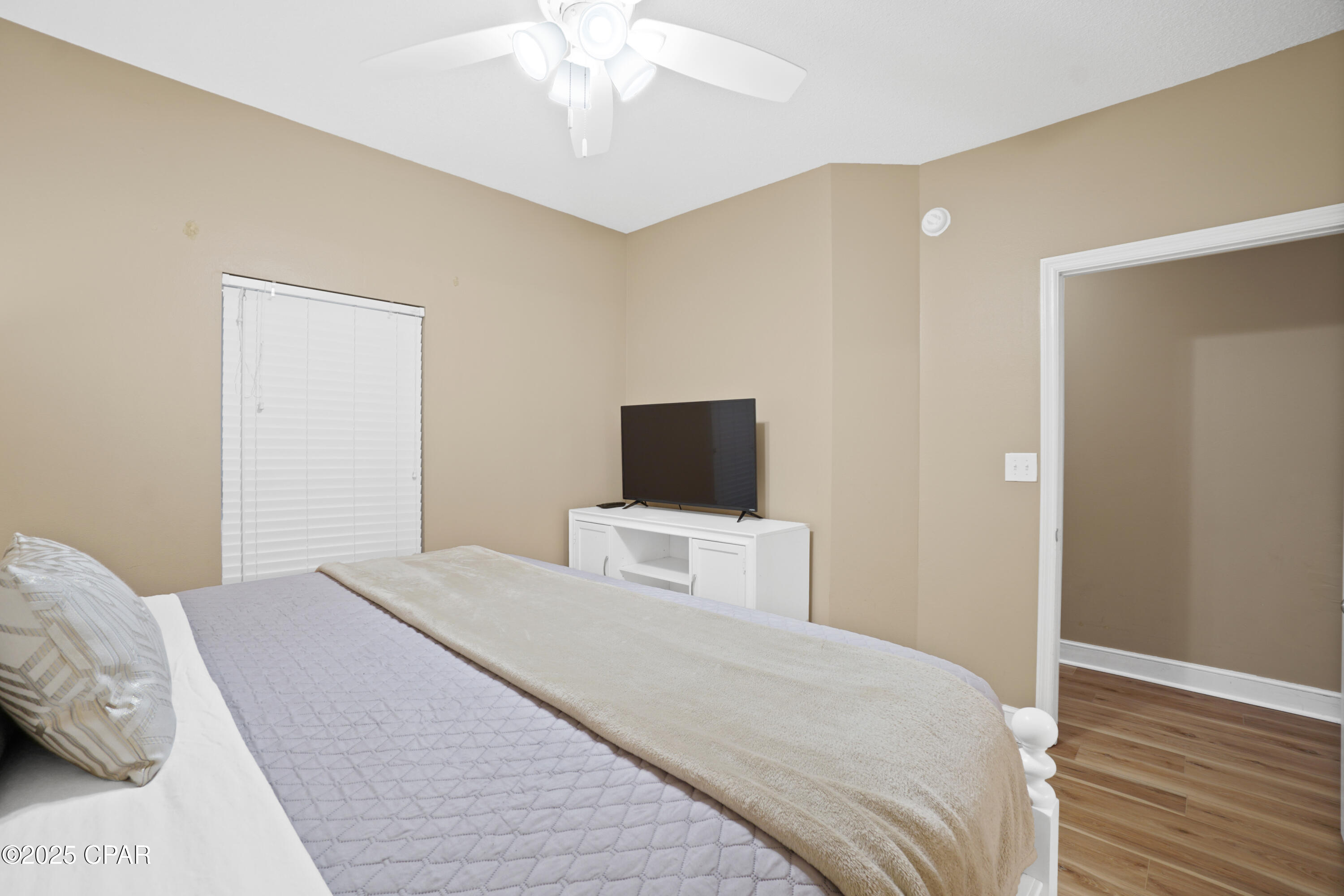 10901 Front Beach Road, Unit 2006 Panama City Beach, FL 32408 - Photo 14 of 57