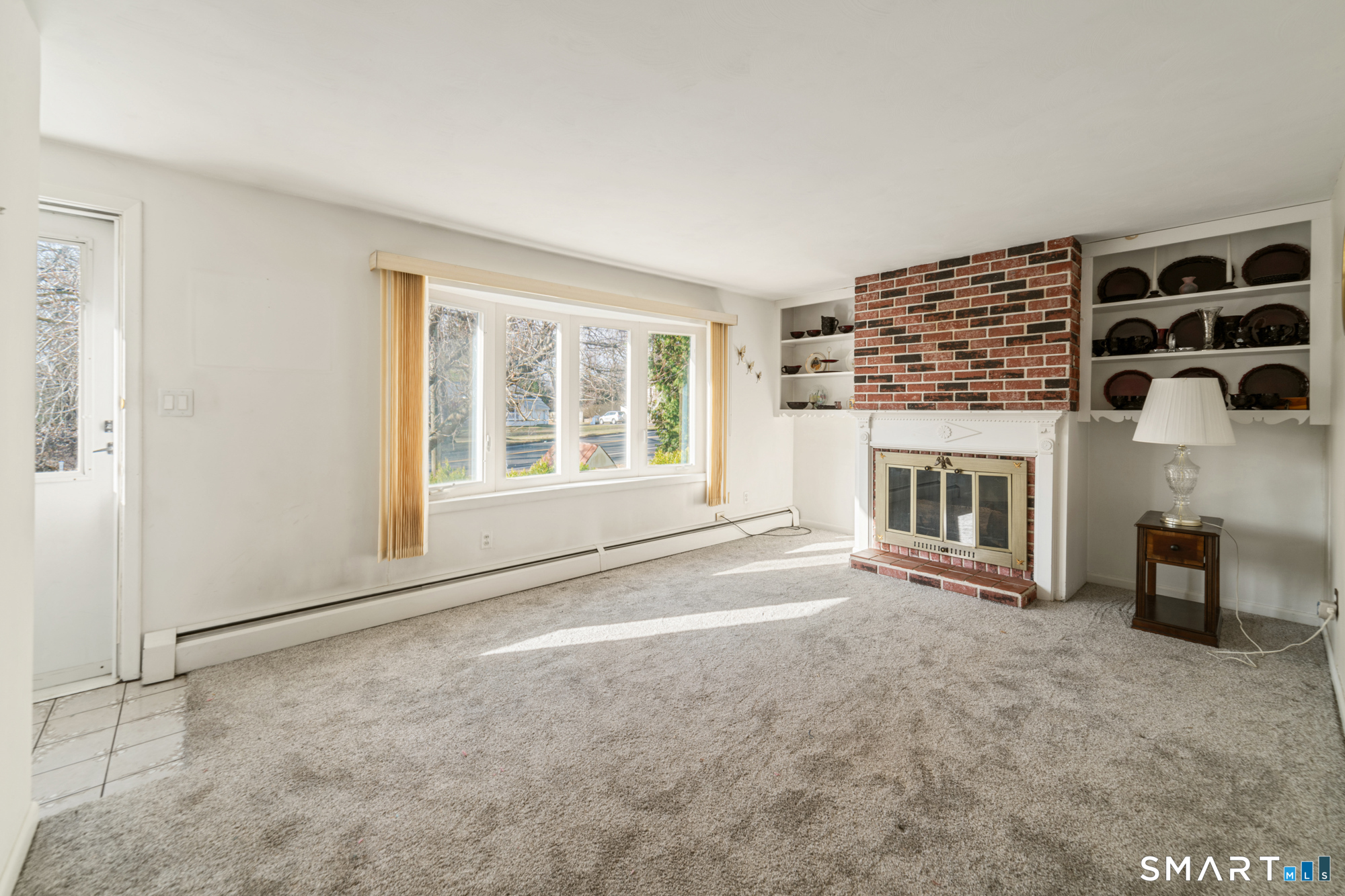 177 Mines Road Bristol, CT 06010 - Photo 4 of 20