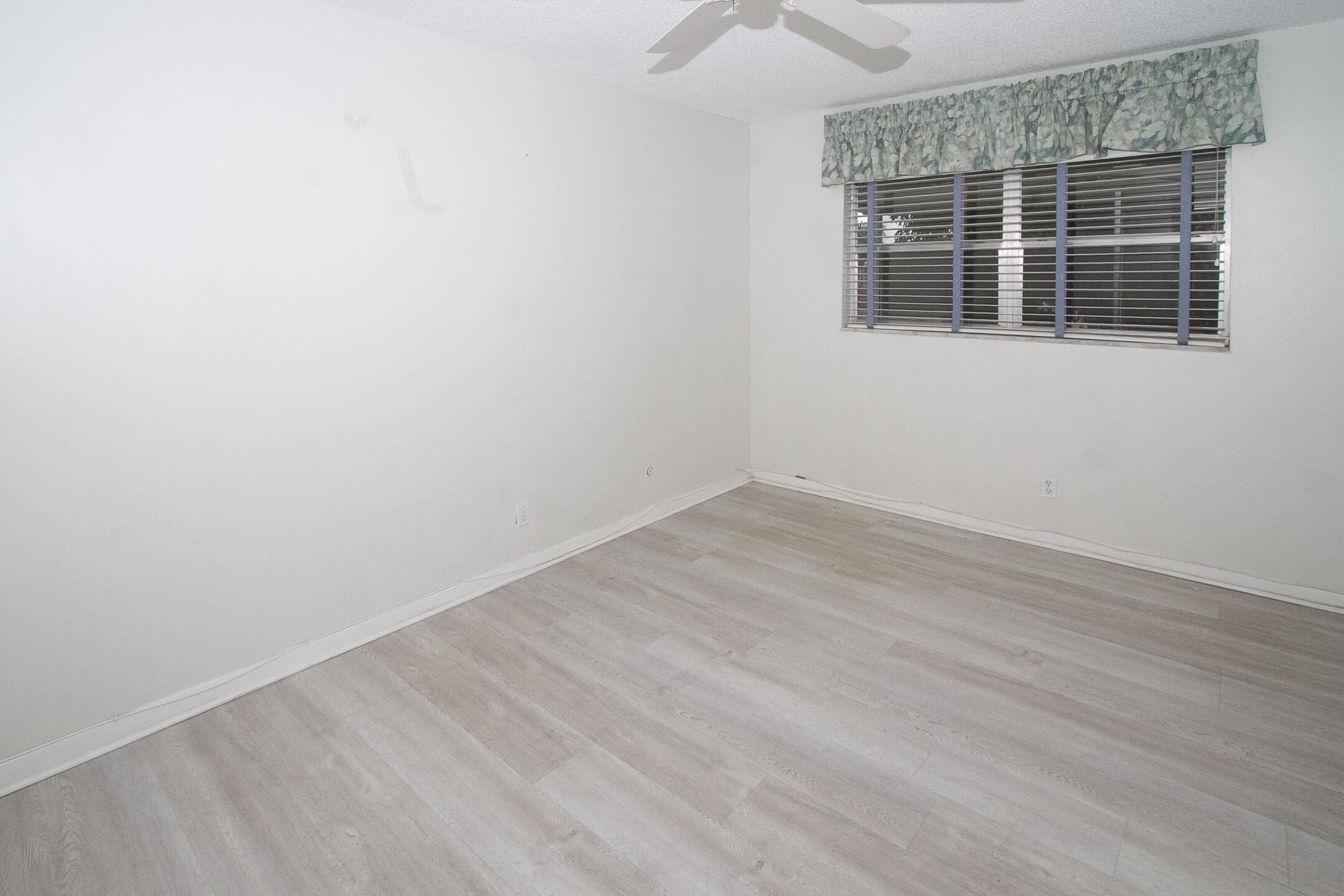 22735 Southwest 66th Avenue, Unit 207 Boca Raton, FL 33428 - Photo 22 of 31 IMG_1576