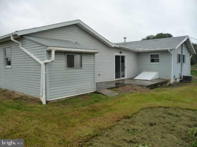 2560 Walnut Bottom Road Carlisle, PA 17015 - Photo 12 of 12 Gallery Image 12