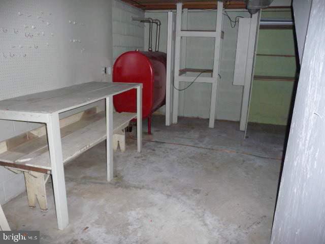 2560 Walnut Bottom Road Carlisle, PA 17015 - Photo 10 of 12 Gallery Image 10
