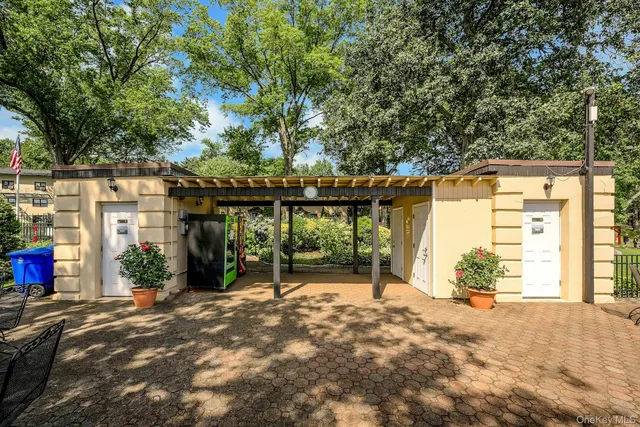 $540,000 | 6 Manchester Road, Unit 1, Eastchester, NY 10709