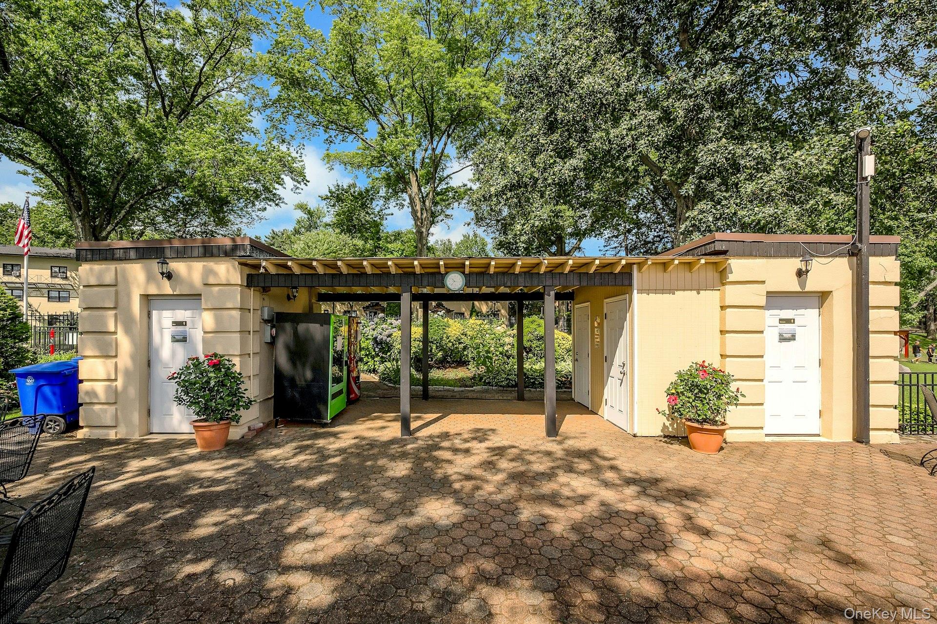 6 Manchester Road, Unit 1 Eastchester, NY 10709 - Photo 30 of 40