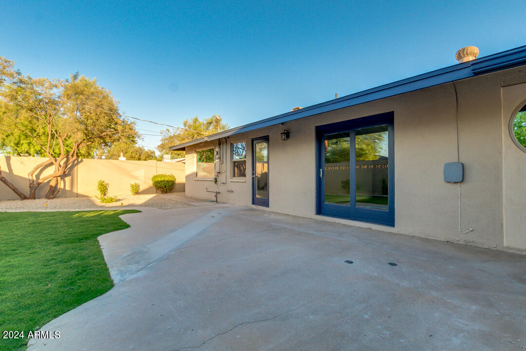 554 West 19th Street Tempe, AZ 85281 - Photo 44 of 48 35-19th