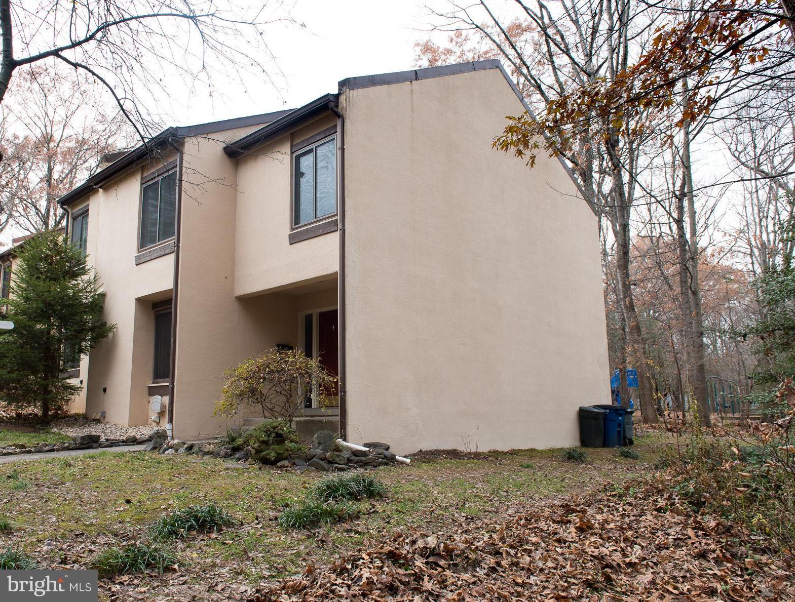 2358 Soft Wind Court Reston, VA 20191 - Photo 29 of 34 Large side yard for this beautiful end unit