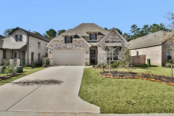 $2,900 | 256 Sky Top Drive, Montgomery, TX 77316