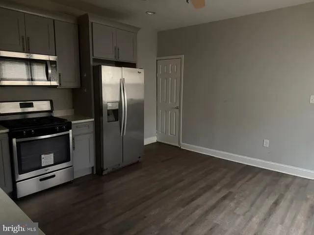 $2,600 | 1147 Indiana Avenue, Trenton, NJ 08638