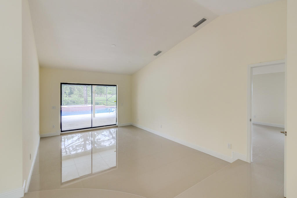 1212 Raintree Lane Wellington, FL 33414 - Photo 9 of 21 Bdrm 1