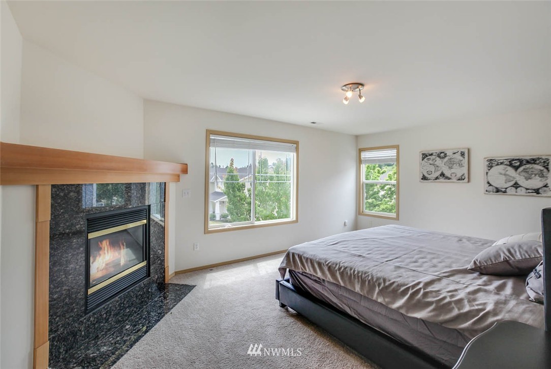 2580 Northeast 2nd Place Renton, WA 98056 - Photo 16 of 25 Gallery Image 16