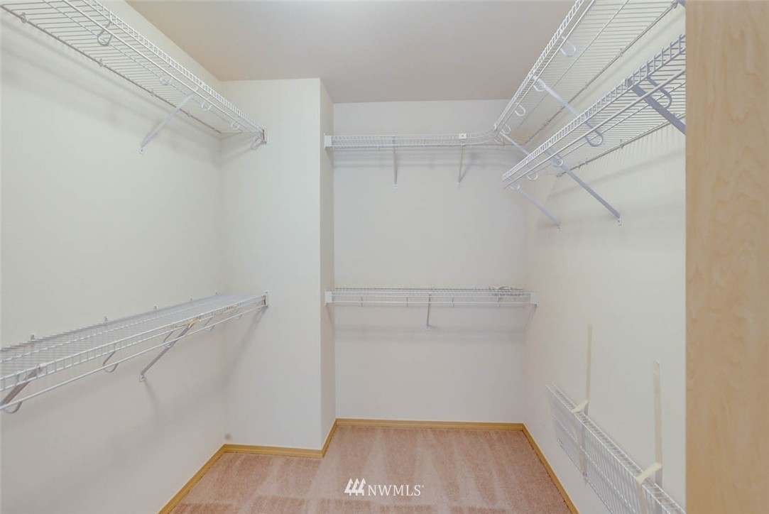 2580 Northeast 2nd Place Renton, WA 98056 - Photo 18 of 25 Gallery Image 18