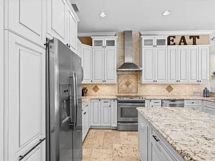 $819,950 | 2033 Long Branch Lane, Clearwater, FL 33760