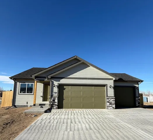 $361,500 | 4706 Shale Circle, Mills, WY 82644