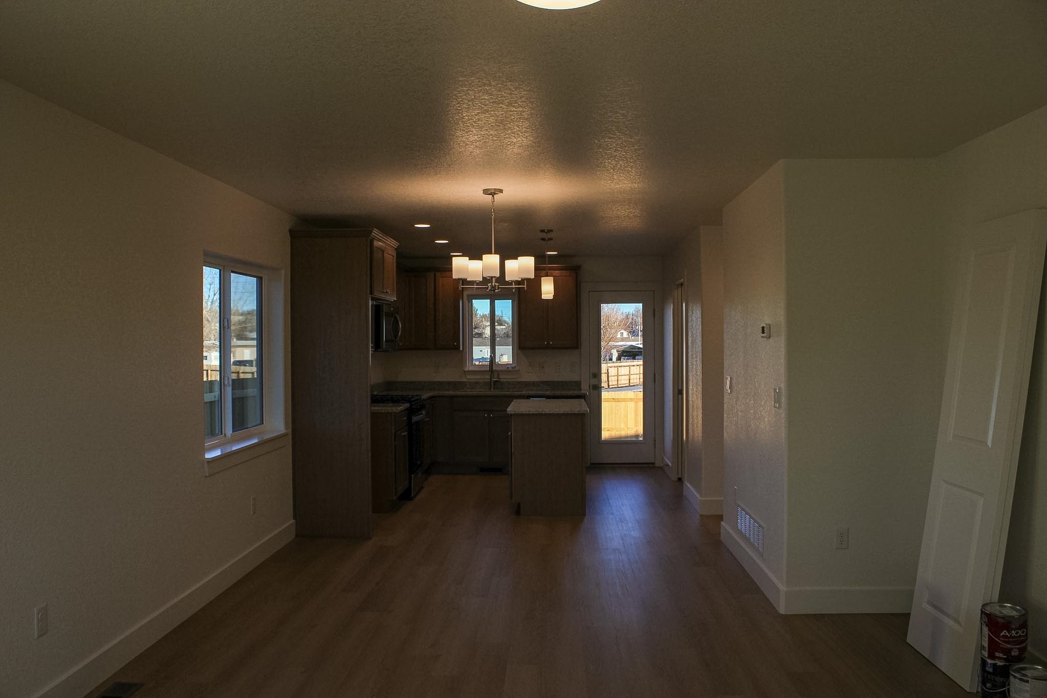 4706 Shale Circle Mills, WY 82644 - Photo 2 of 10