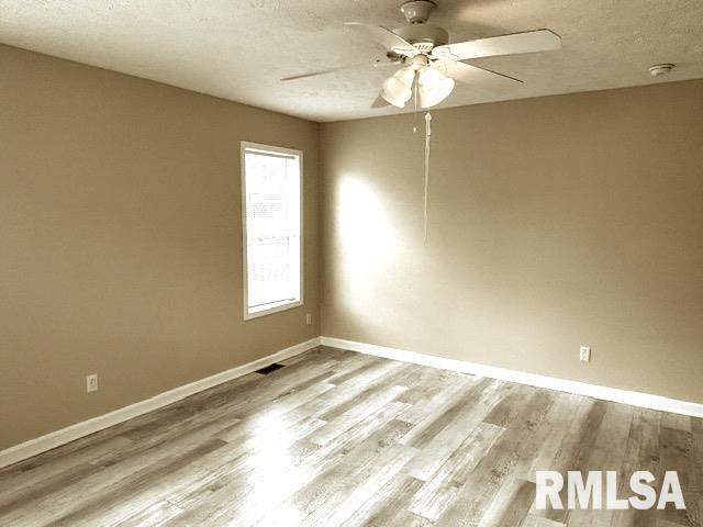2800 Vía Rosso, Unit 106 Springfield, IL 62703 - Photo 20 of 37