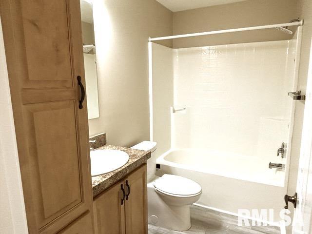 2800 Vía Rosso, Unit 106 Springfield, IL 62703 - Photo 28 of 37