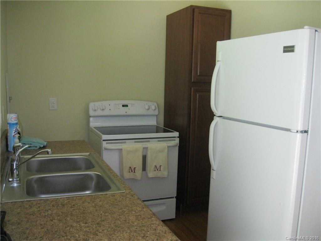 904 Fieldstone Road Mooresville, NC 28115 - Photo 13 of 15 a utility room with dryer and washer