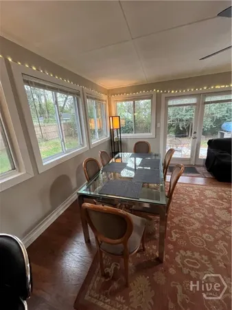 $2,800 | 3132 Robertson Avenue, Savannah, GA 31404