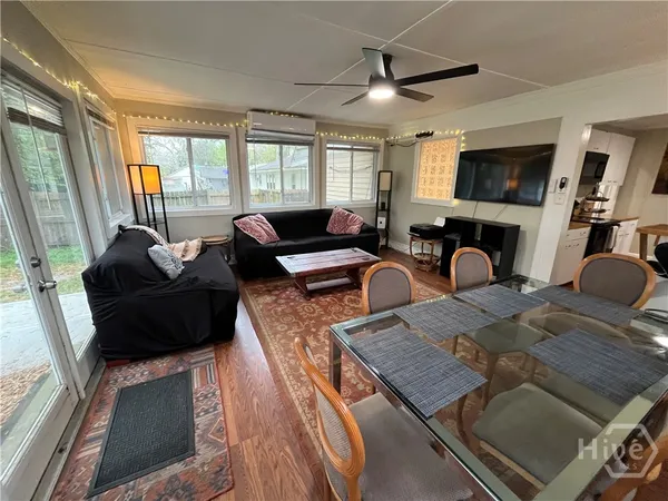 $2,800 | 3132 Robertson Avenue, Savannah, GA 31404