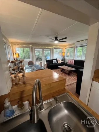 $2,800 | 3132 Robertson Avenue, Savannah, GA 31404