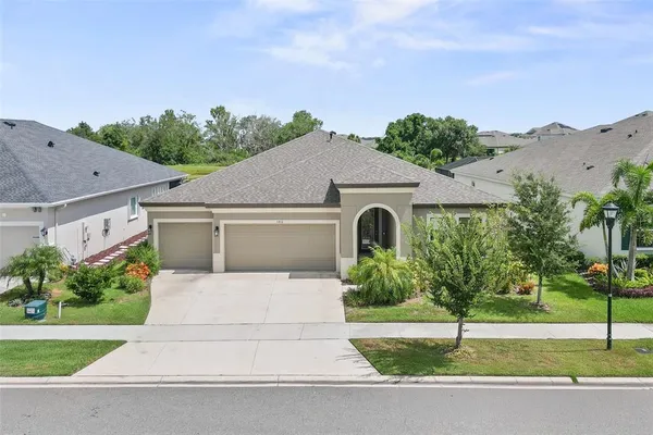 $650,000 | 5416 Limelight Drive, Apollo Beach, FL 33572