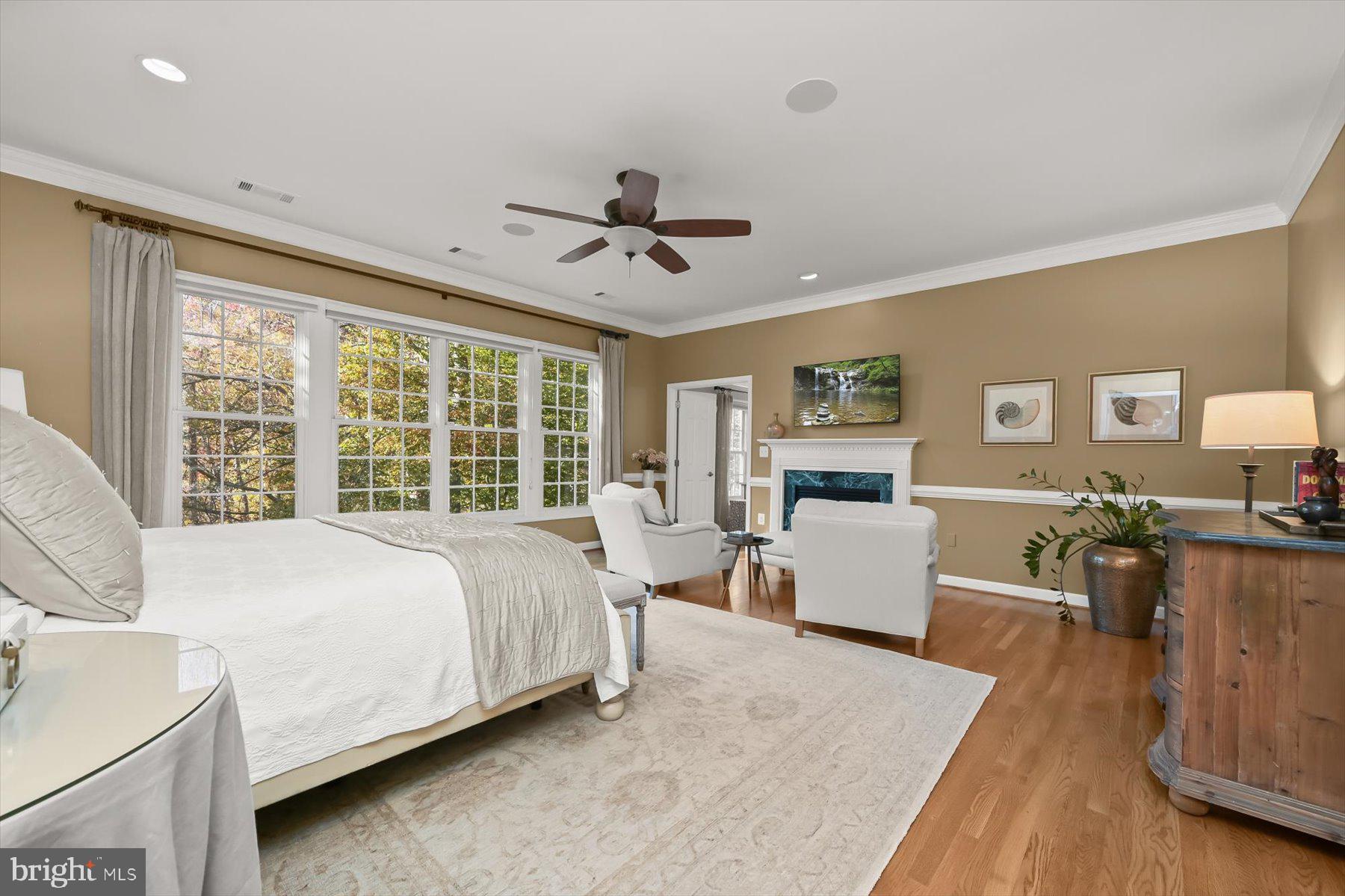 7828 Stable Way Potomac, MD 20854 - Photo 27 of 60 Primary bedroom retreat