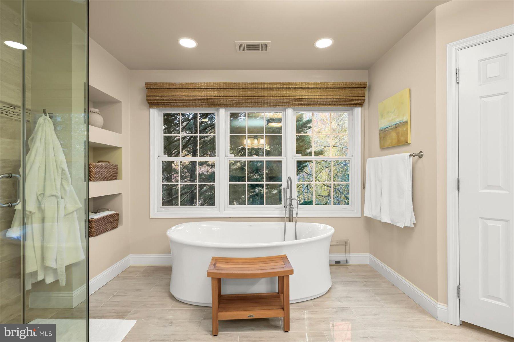 7828 Stable Way Potomac, MD 20854 - Photo 32 of 60 a bathroom with a toilet a sink and a shower