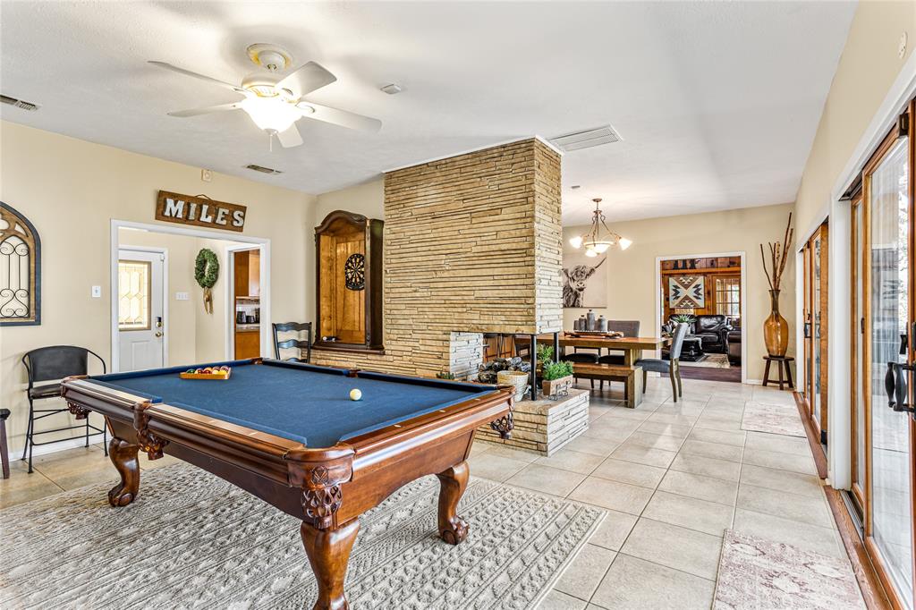 916 Kimbrough Road Azle, TX 76020 - Photo 16 of 40