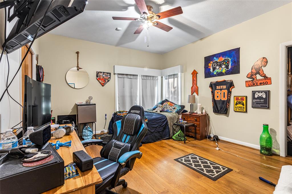 916 Kimbrough Road Azle, TX 76020 - Photo 10 of 40