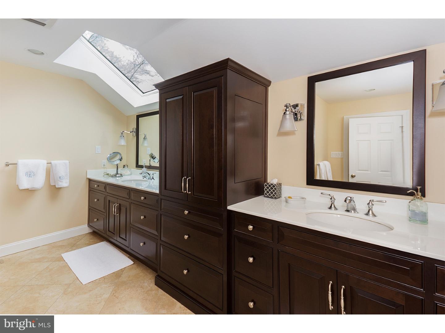 449 Inveraray Road Villanova, PA 19085 - Photo 14 of 23 Master Bathroom