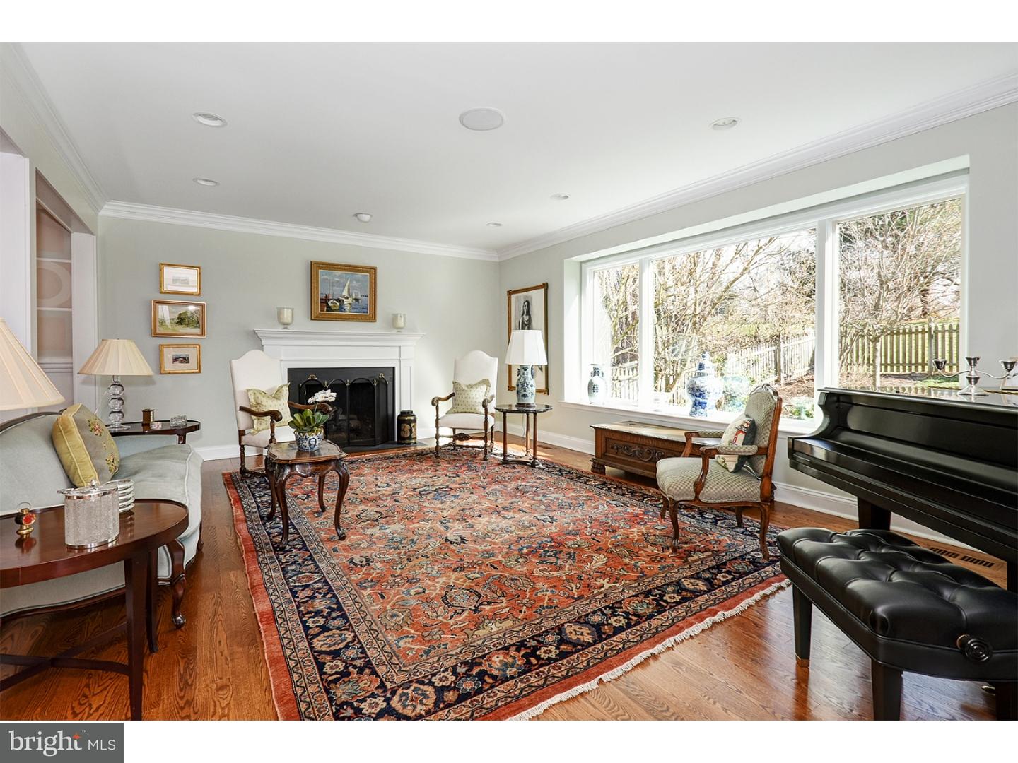 449 Inveraray Road Villanova, PA 19085 - Photo 3 of 23 Living Room