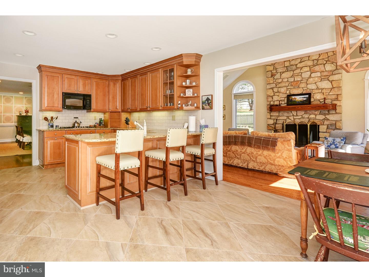 449 Inveraray Road Villanova, PA 19085 - Photo 7 of 23 Kitchen