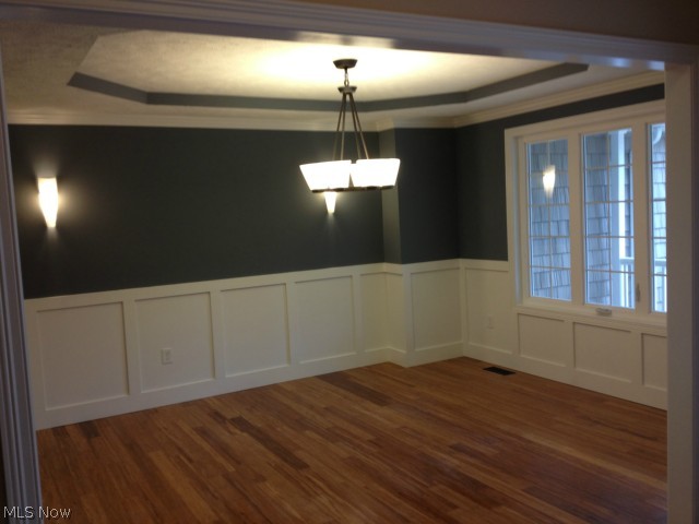 6776 Bonnieview Road Cleveland, OH 44143 - Photo 4 of 13 Gallery Image 4