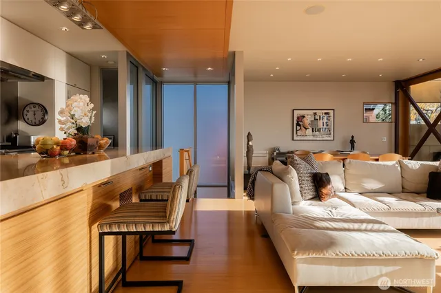 $5,650,000 | 2369 Fairview Avenue East, Unit 6, Seattle, WA 98102