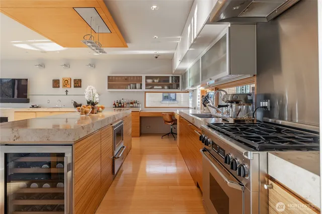 $5,650,000 | 2369 Fairview Avenue East, Unit 6, Seattle, WA 98102