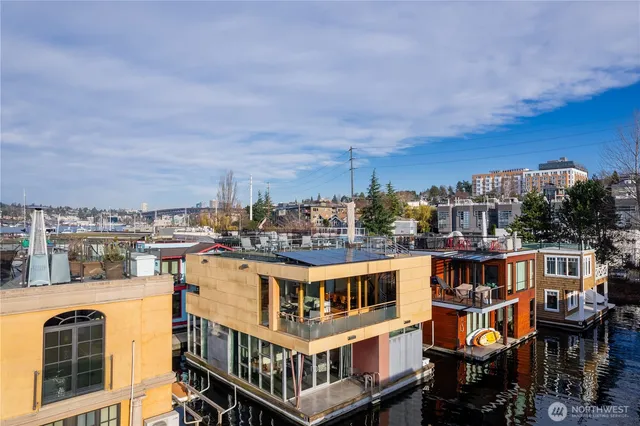 $5,650,000 | 2369 Fairview Avenue East, Unit 6, Seattle, WA 98102