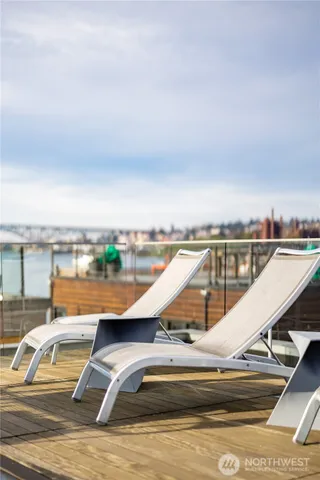 $5,650,000 | 2369 Fairview Avenue East, Unit 6, Seattle, WA 98102