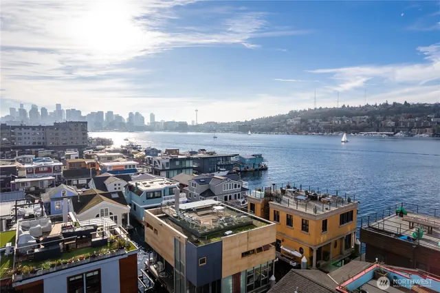 $5,650,000 | 2369 Fairview Avenue East, Unit 6, Seattle, WA 98102