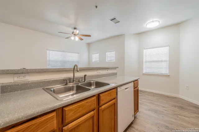 $1,425 | 1000 Diamond Road, Unit 2004, Boerne, TX 78006