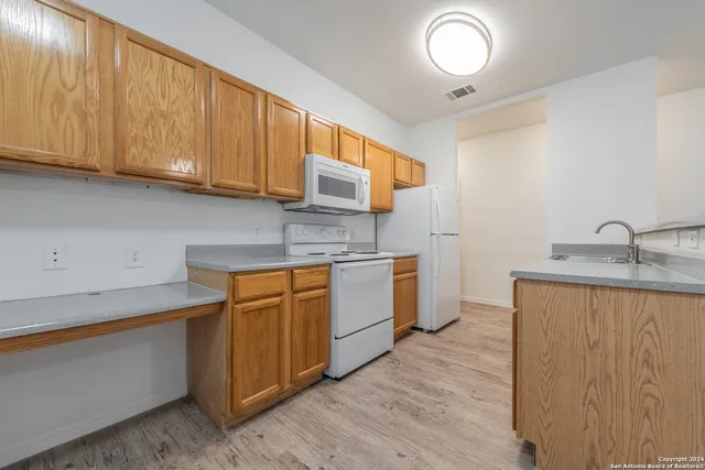 $1,425 | 1000 Diamond Road, Unit 2004, Boerne, TX 78006