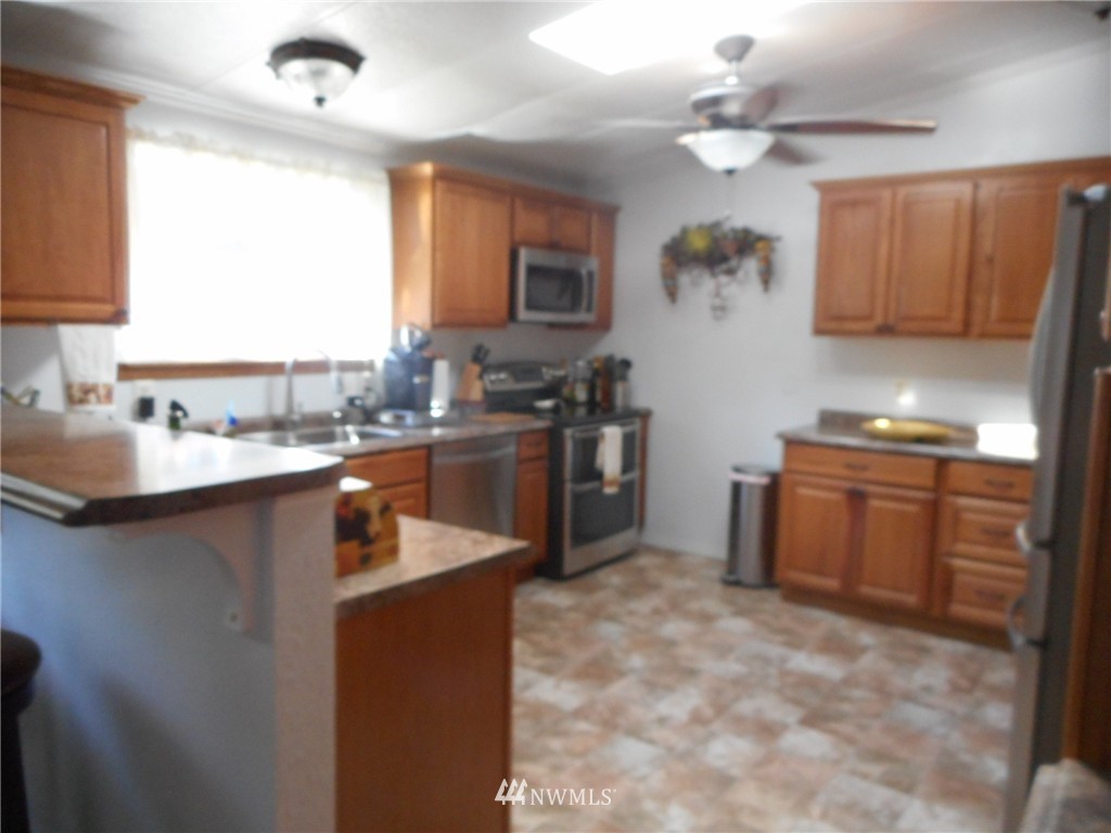 2800 Erlands Point Road Northwest, Unit 46 Bremerton, WA 98312 - Photo 12 of 18 Gallery Image 12