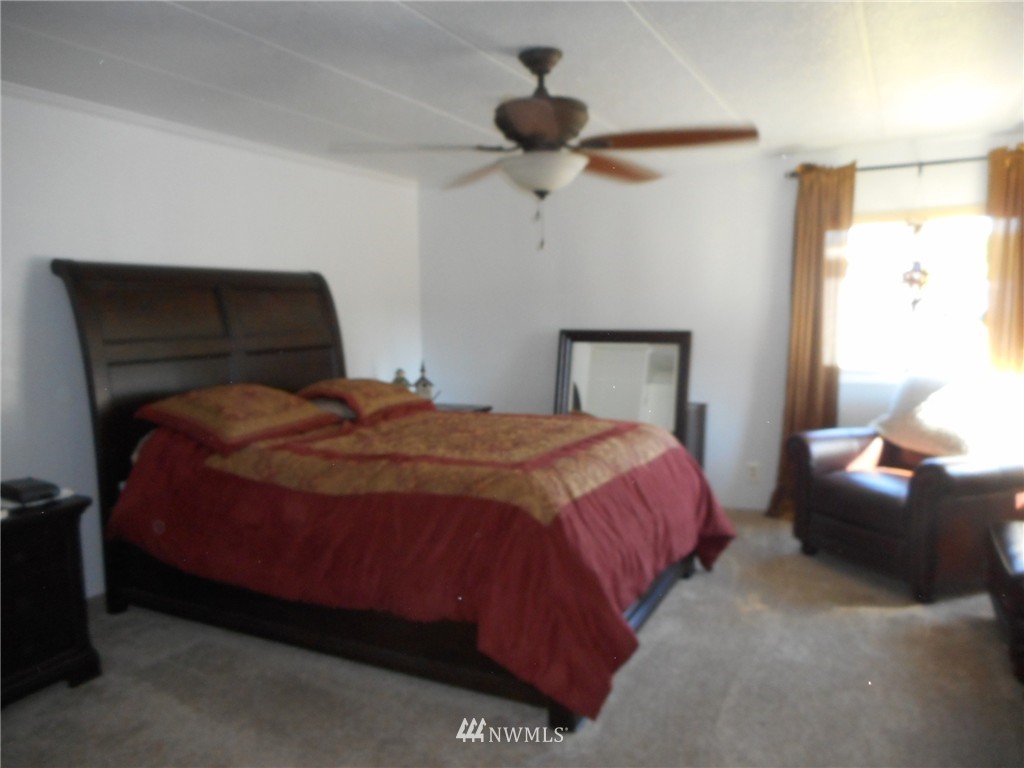2800 Erlands Point Road Northwest, Unit 46 Bremerton, WA 98312 - Photo 14 of 18 Gallery Image 14