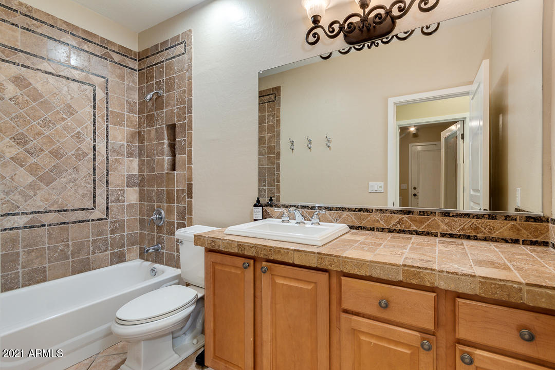 3824 East Carson Road Phoenix, AZ 85042 - Photo 14 of 19 37-Carson