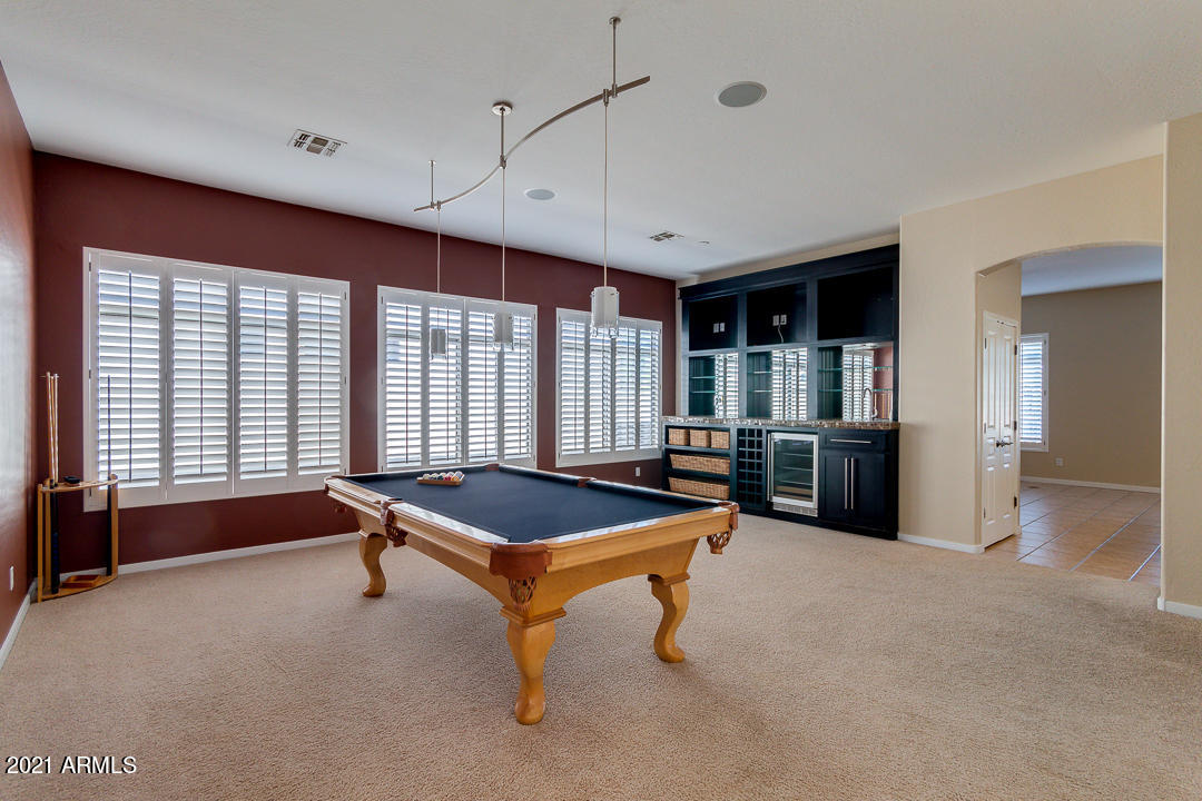 3824 East Carson Road Phoenix, AZ 85042 - Photo 2 of 19 08-Carson