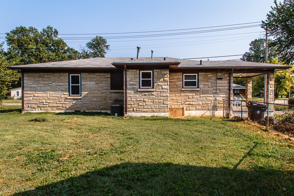 5176 Poplar Level Road Louisville, KY 40219 - Photo 4 of 18 Img15