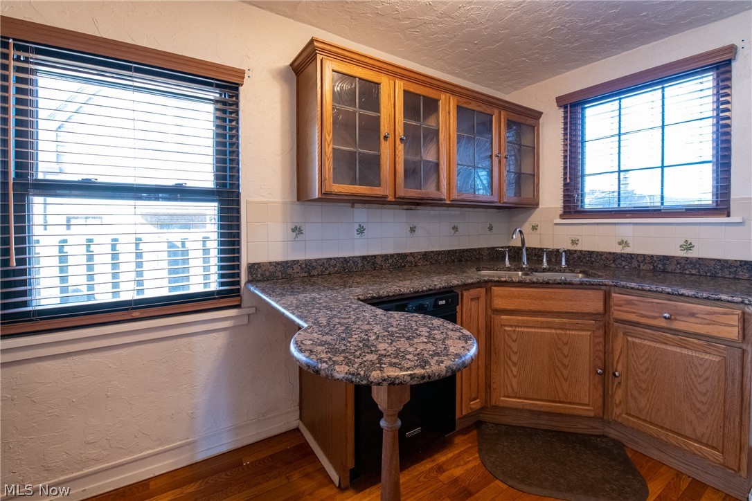 33471 Baldwin Road Solon, OH 44139 - Photo 14 of 28
