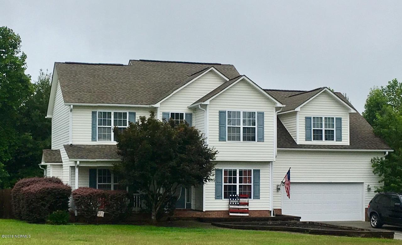 209 Rutherford Way Jacksonville, NC 28540 - Photo 1 of 14 FrontofHouse