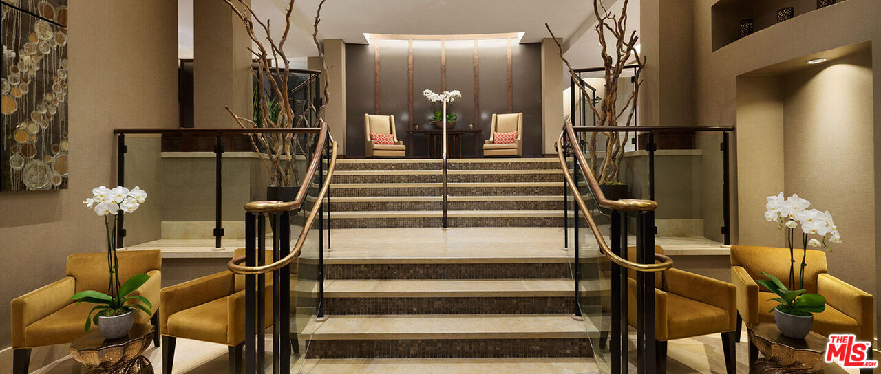 900 North Point Street, Unit 619 San Francisco, CA 94109 - Photo 12 of 12 a view of entryway