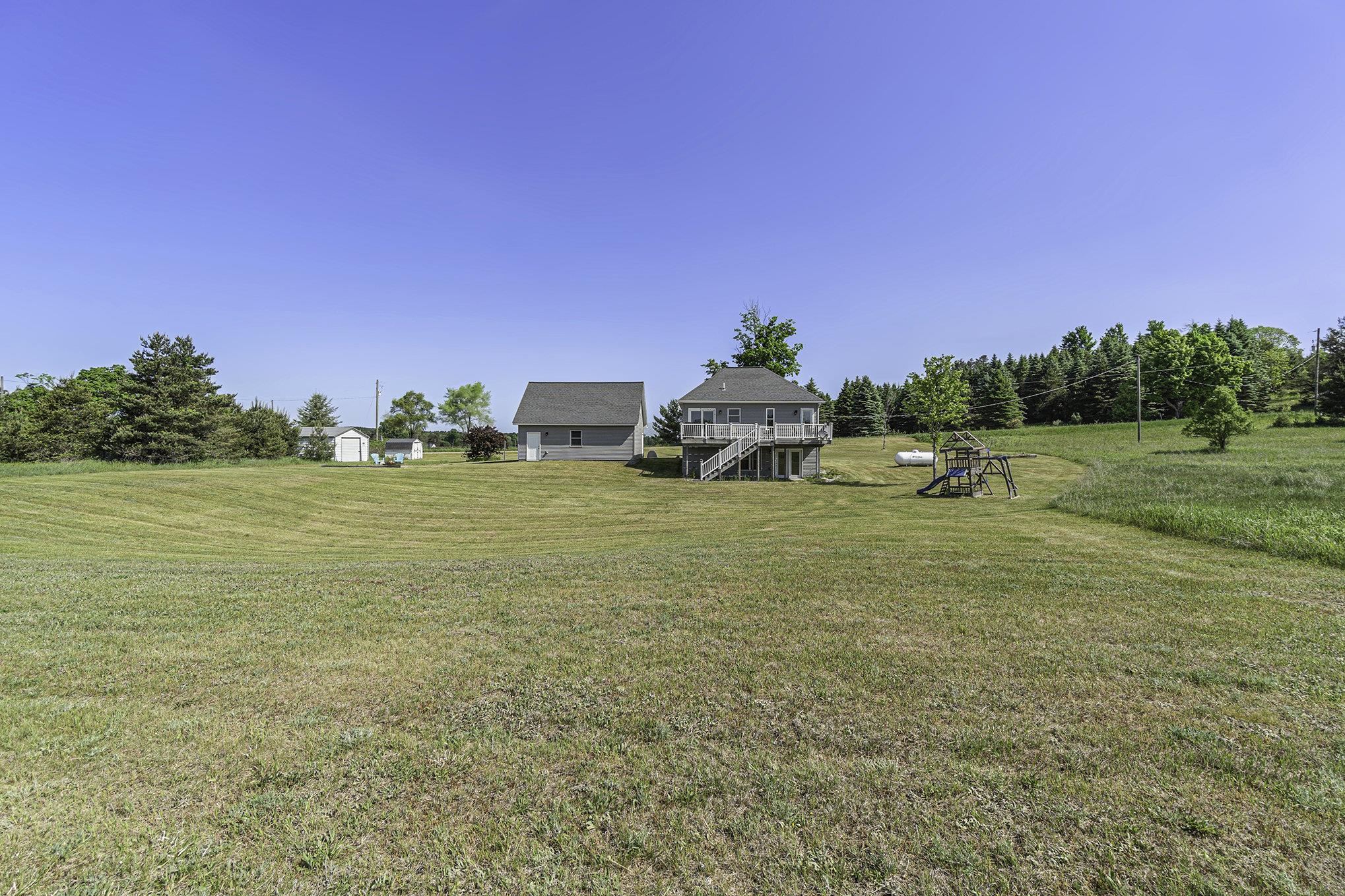 2819 West 18 Road Mesick, MI 49668 - Photo 6 of 25