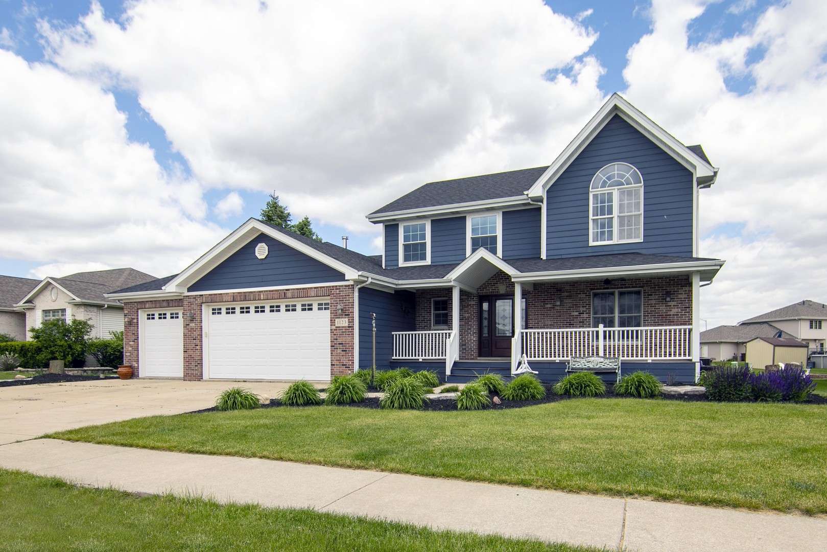1123 Meadow Path Manteno, IL 60950 - Photo 2 of 32