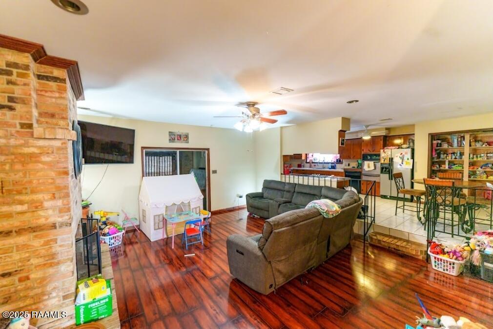 4460 Irish Bend Road Franklin, LA 70538 - Photo 4 of 18 Screenshot_20250402_132455_Chrome